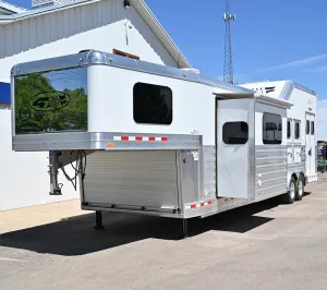 2024 4-Star 3 Horse Trailer 13.5' Outback Conversions LQ, Slide Out, Side Load, Integrated Pod