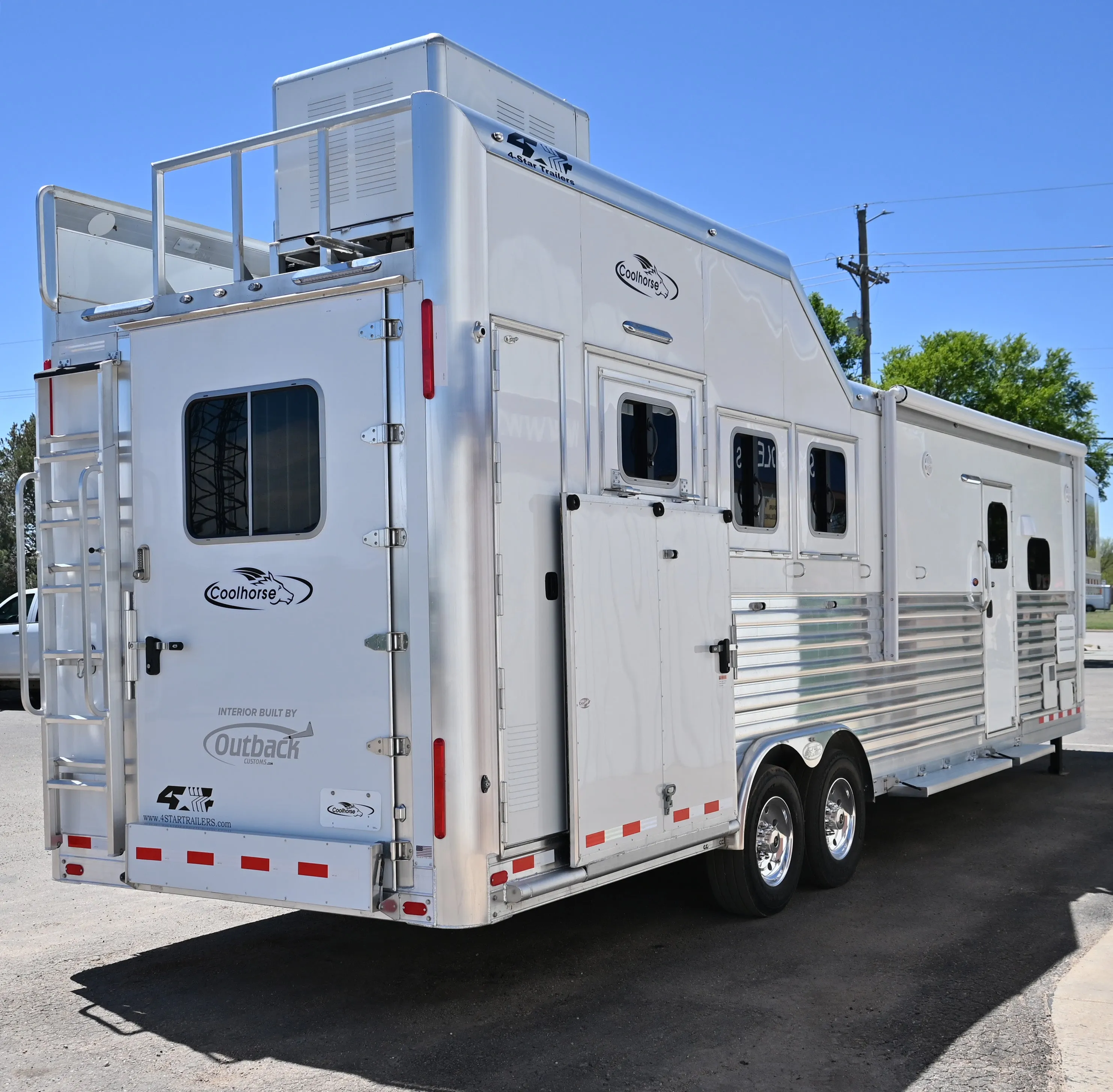 2024 4-Star 3 Horse Trailer 13.5' Outback Conversions LQ, Slide Out, Side Load, Integrated Pod