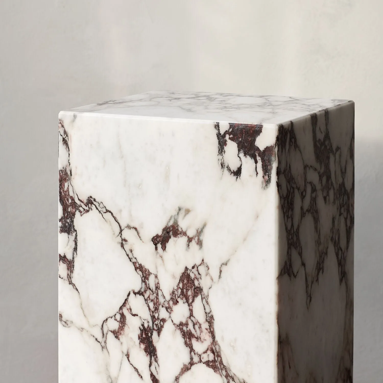 audo copenhagen (menu) | plinth tall | rose calacatta viola marble