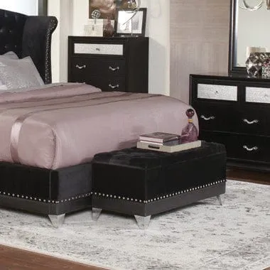 Barzini Tufted Rectangular Trunk With Nailhead Black - 300644