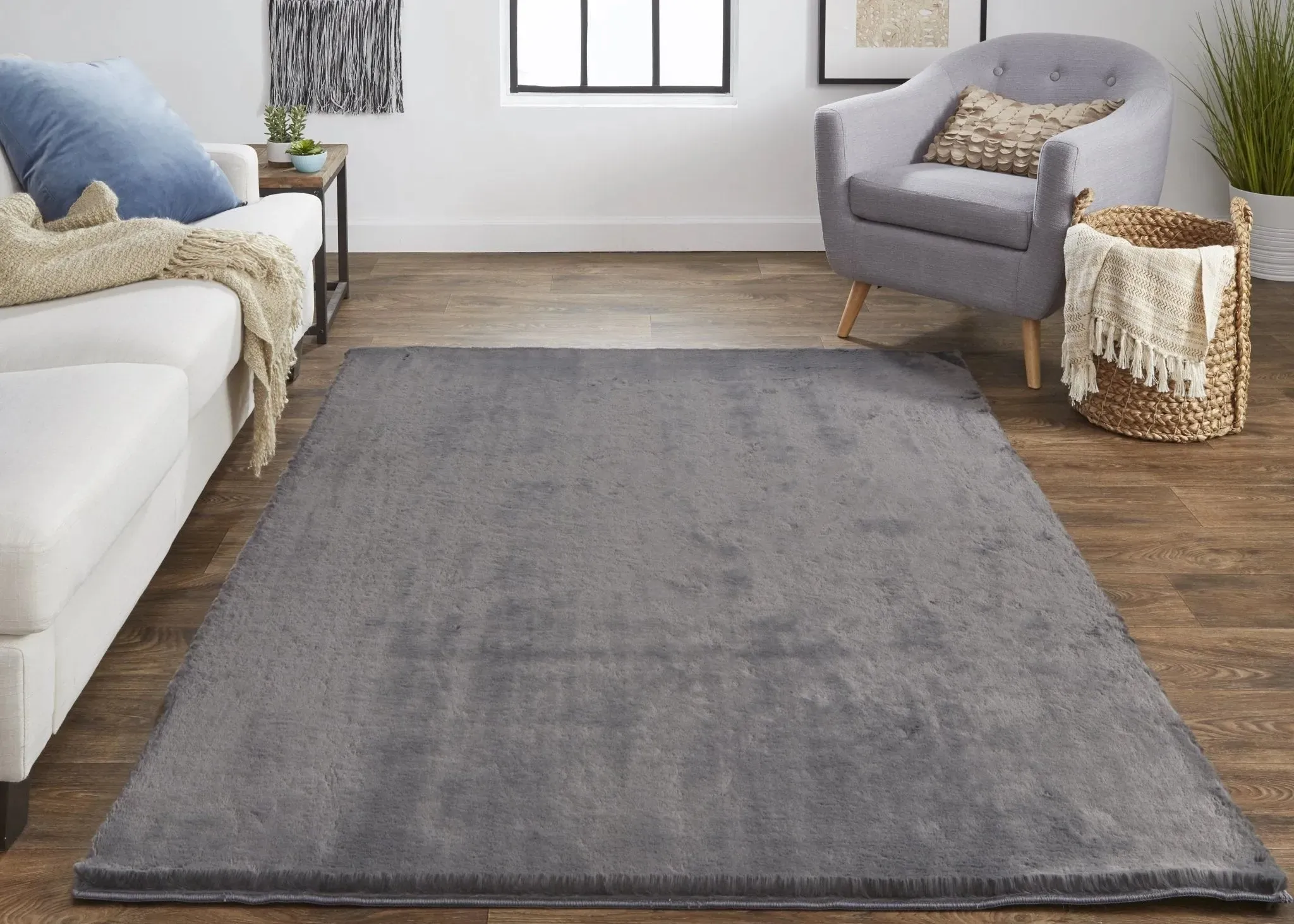 Luxe Velour LXV4506F Slate Rug