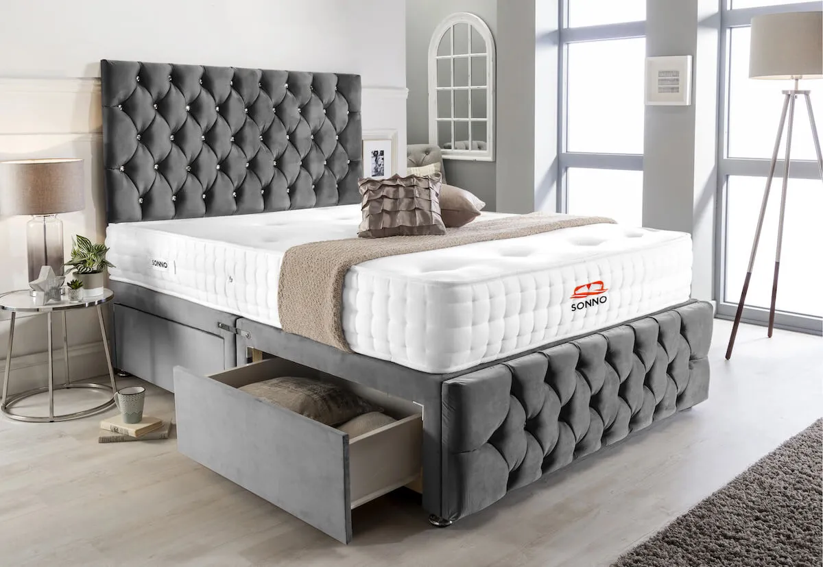 Moscow Divan Bed