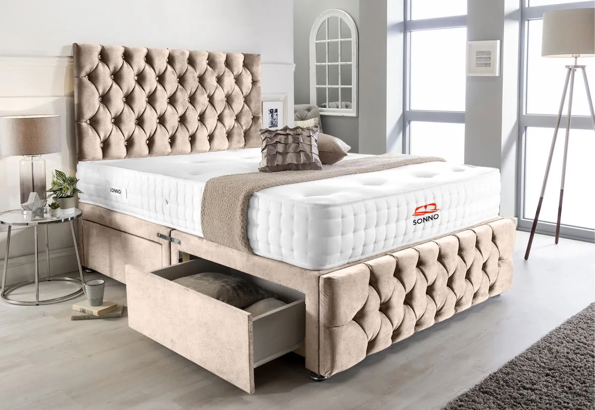 Moscow Divan Bed