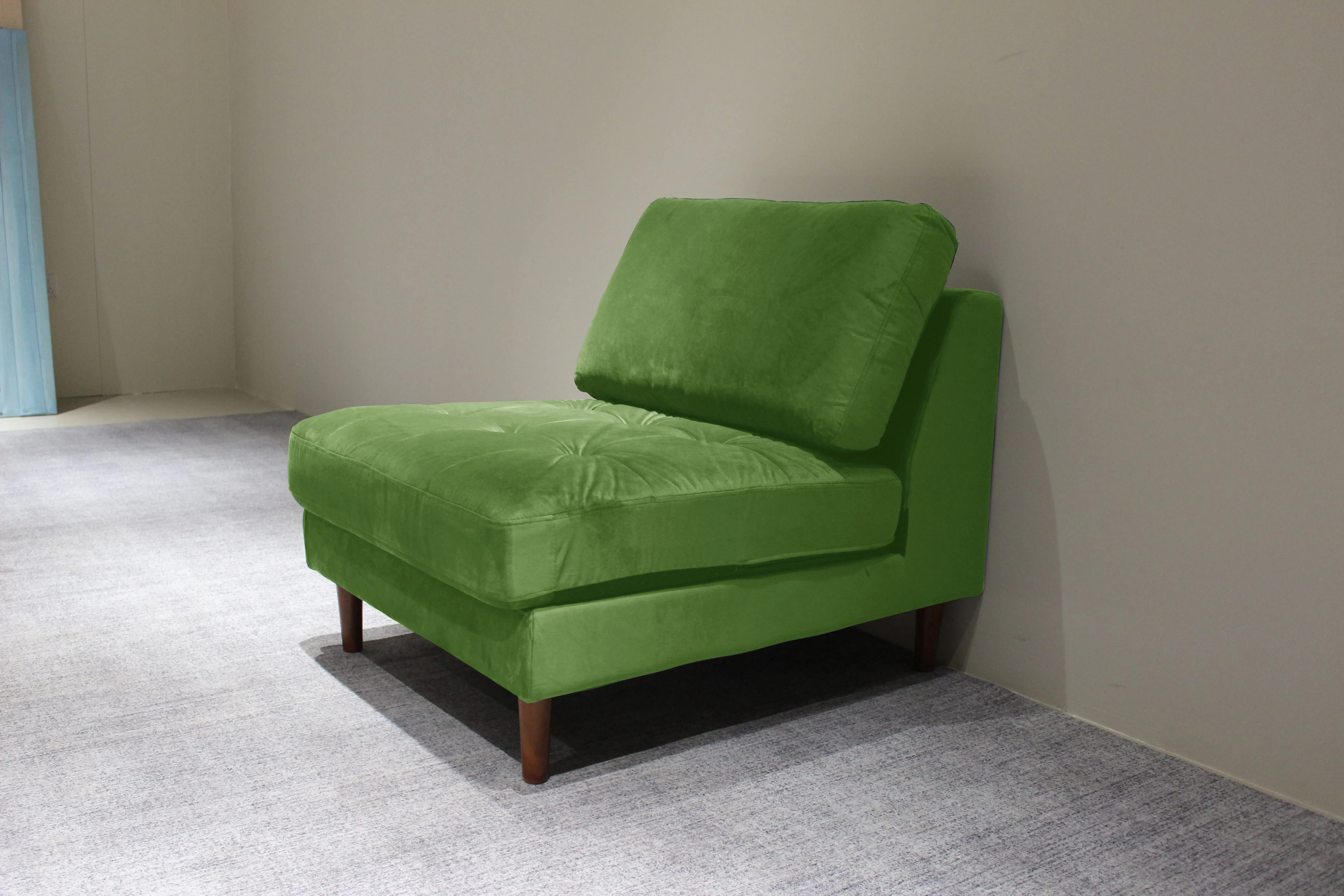 Rubeza Scott 5 Seater Right Hand Facing Chaise End Corner Sofa - Grass Green 2