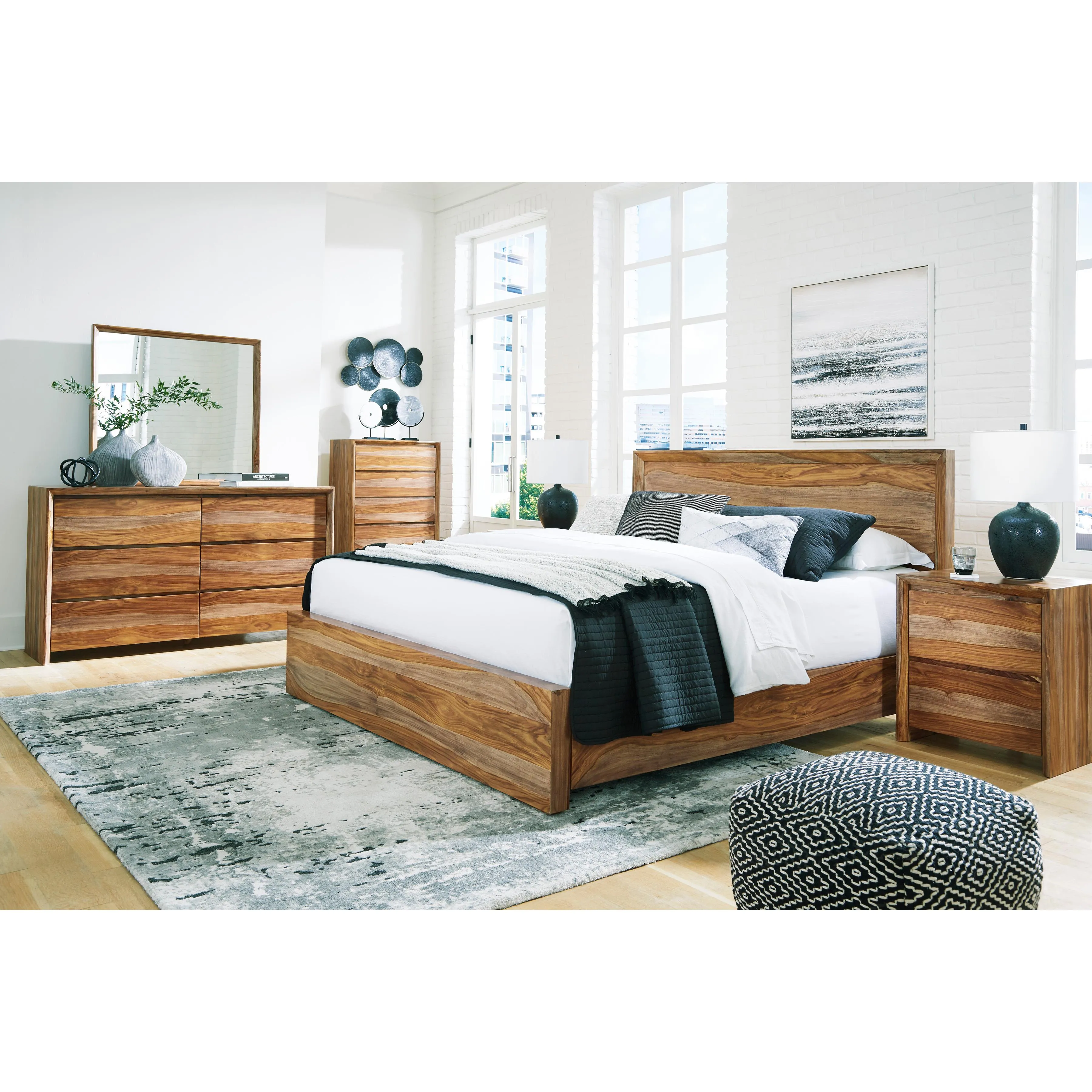 Signature Design by Ashley Dressonni B790 8 pc King Panel Bedroom Set