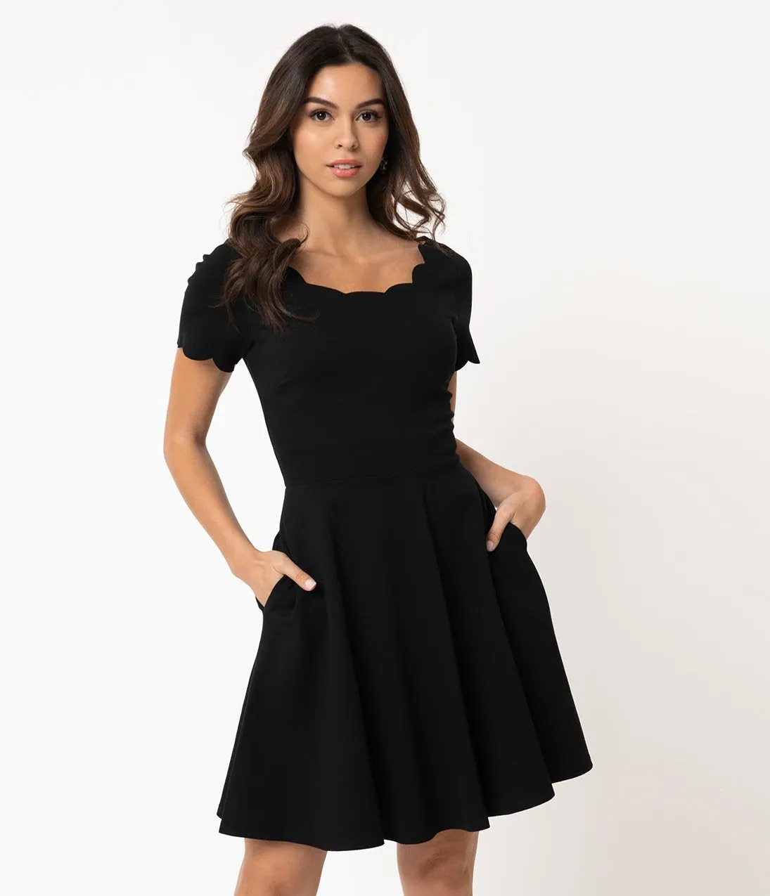 Smak Parlour Black Stretch Scalloped Short Sleeve Charmed Fit & Flare Dress